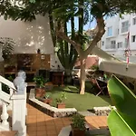 Garden&relax ホステル コラレホ