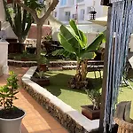ホステル Garden&relax コラレホ